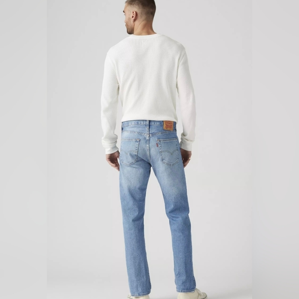 Levi's Men's Straight Jeans in Light Blue Wash